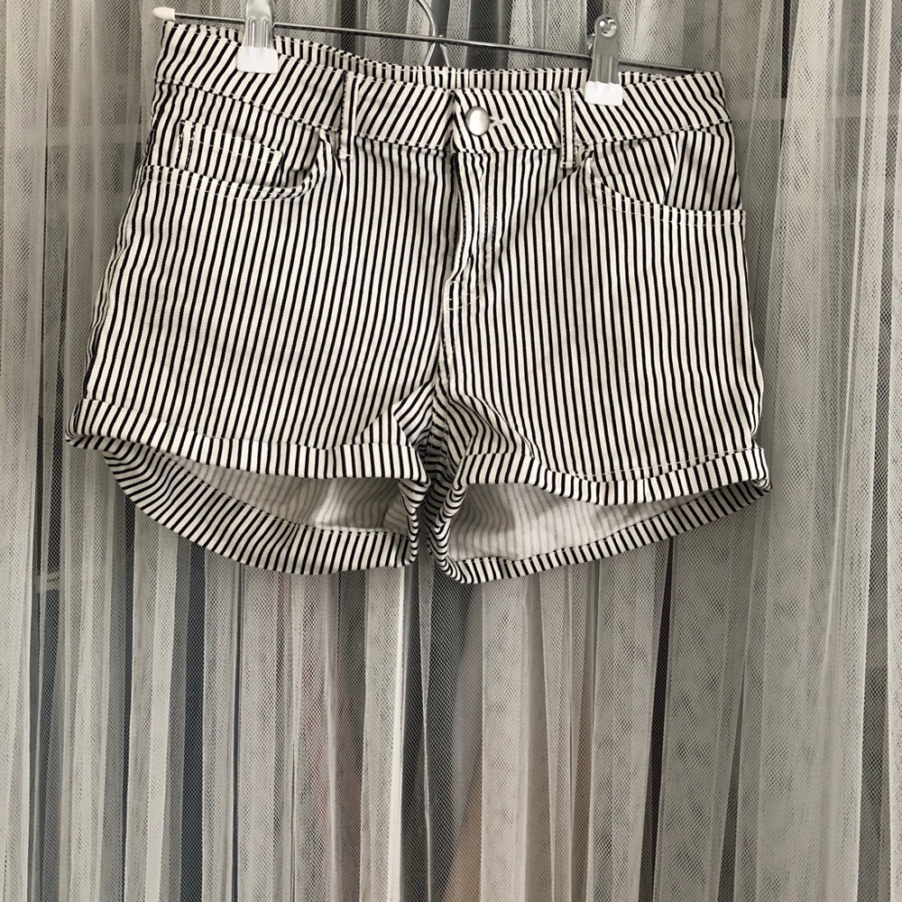 H&M shorts